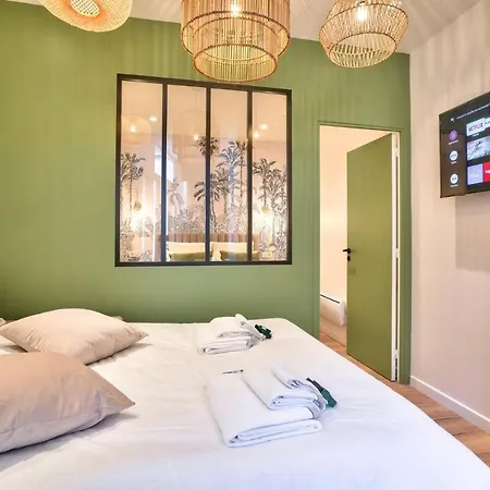 New Eiffel Tour ! Splendid Apartments In The Heart Of Paris Exterior photo