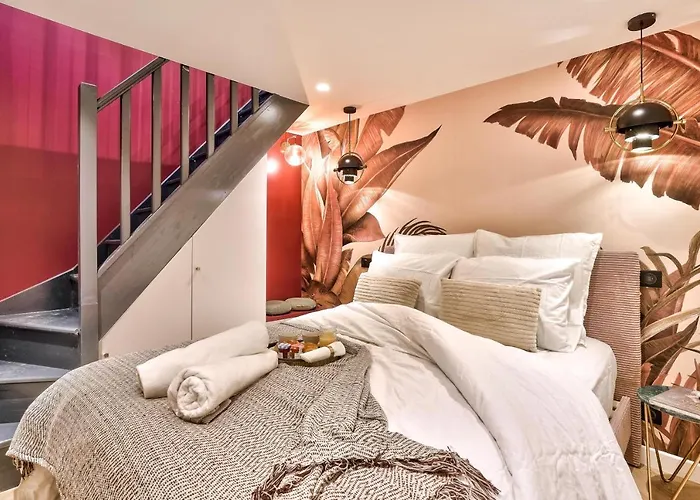New Eiffel Tour ! Splendid Apartments In The Heart Of Paris